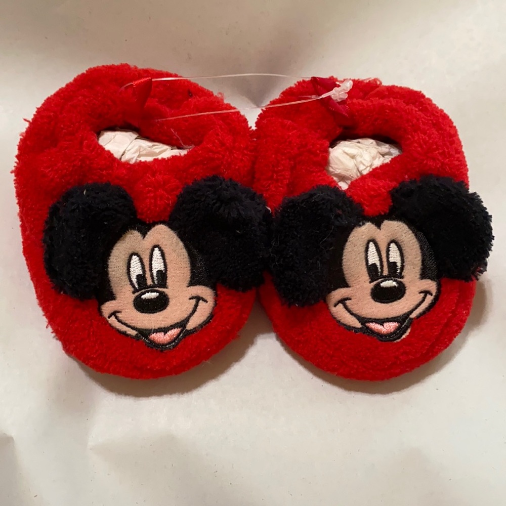Disney Mickey Mouse Slippers. Red & Blk. 0-6 mnths